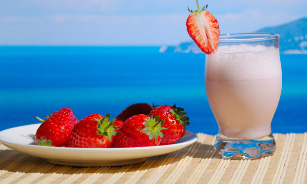 Shakes mágicos dissolvem barriga, pneuzinhos e culotes