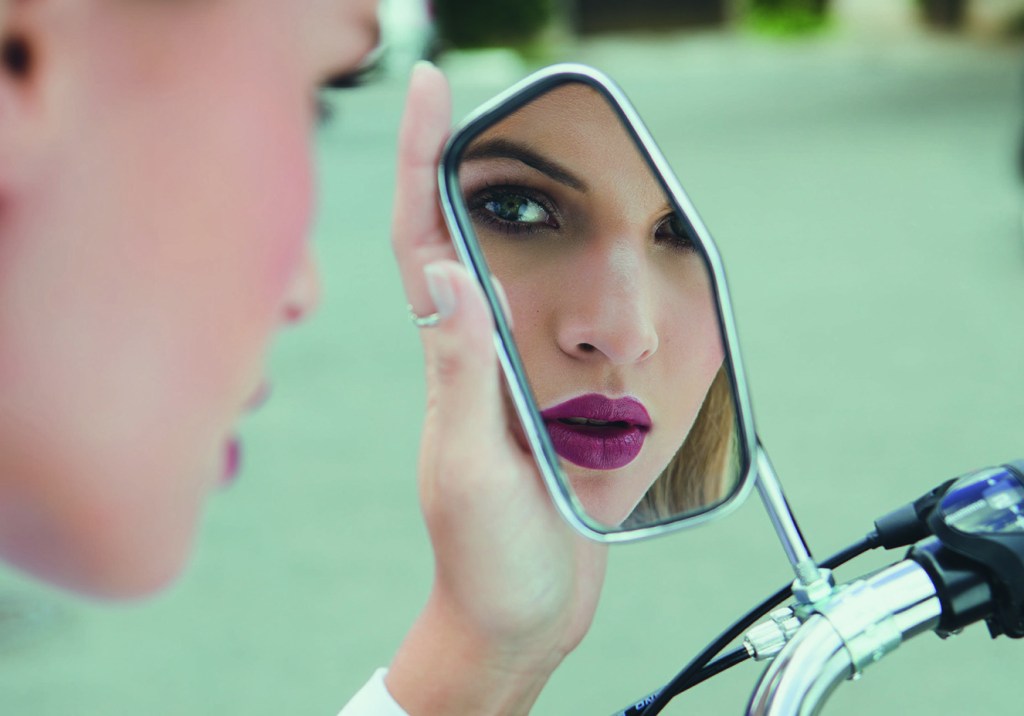 Será que você anda usando maquiagem vencida?