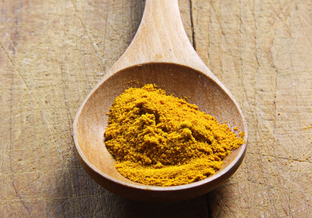 5 benefícios do açafrão para a dieta e saúde