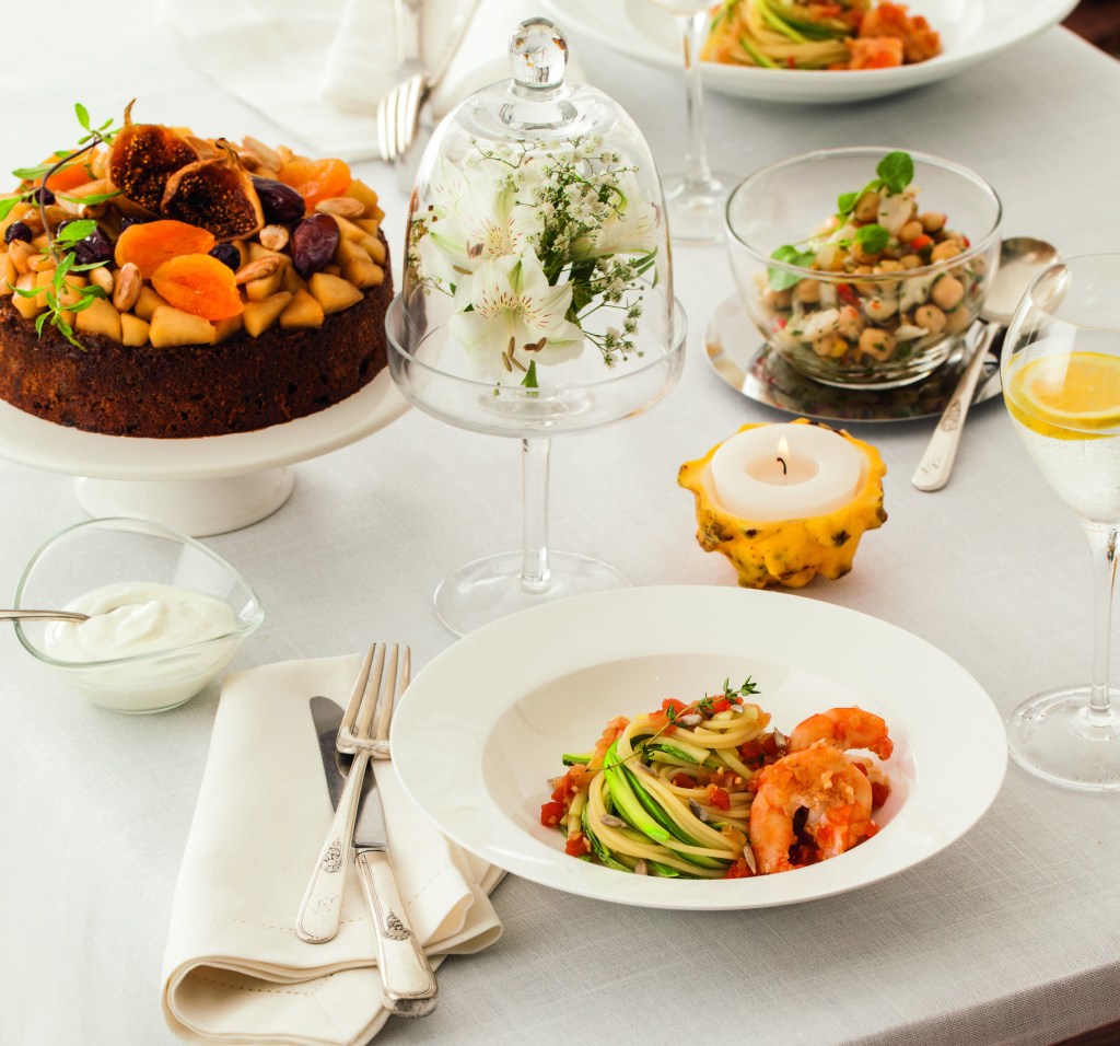 Sobrou comida da ceia? Como reaproveitar os alimentos de maneira saudável