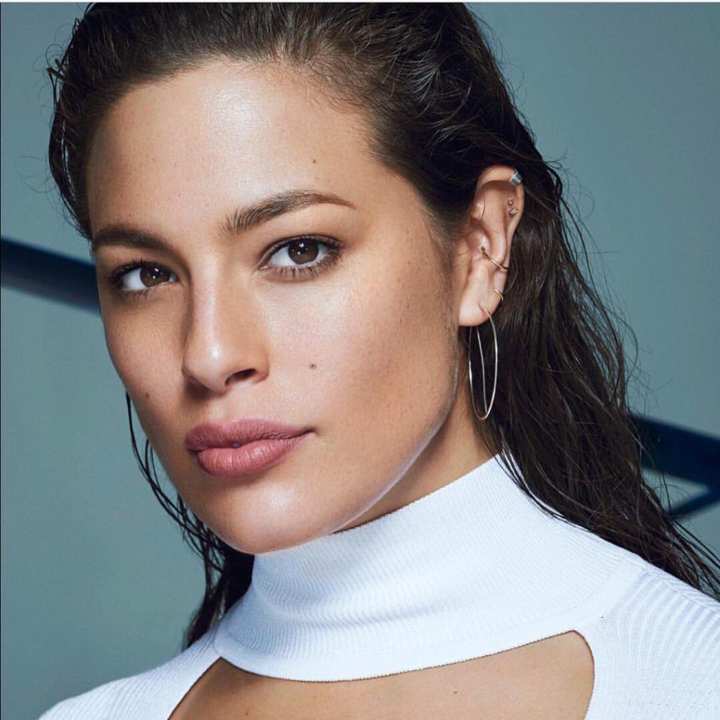 Modelo Ashley Graham em photoshoot