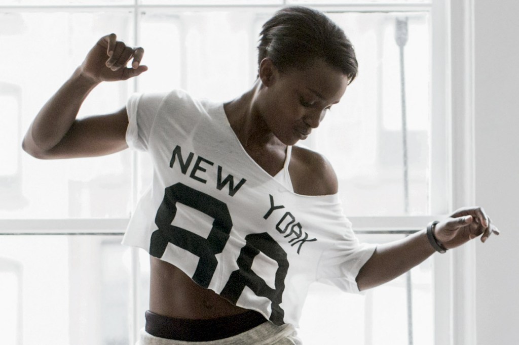 7 táticas para perder a vergonha e se jogar na dança