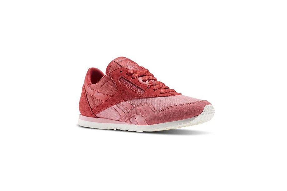 Tênis, Reebok, R$ 278 (<a href="https://www.reebok.com.br">www.reebok.com.br</a>)