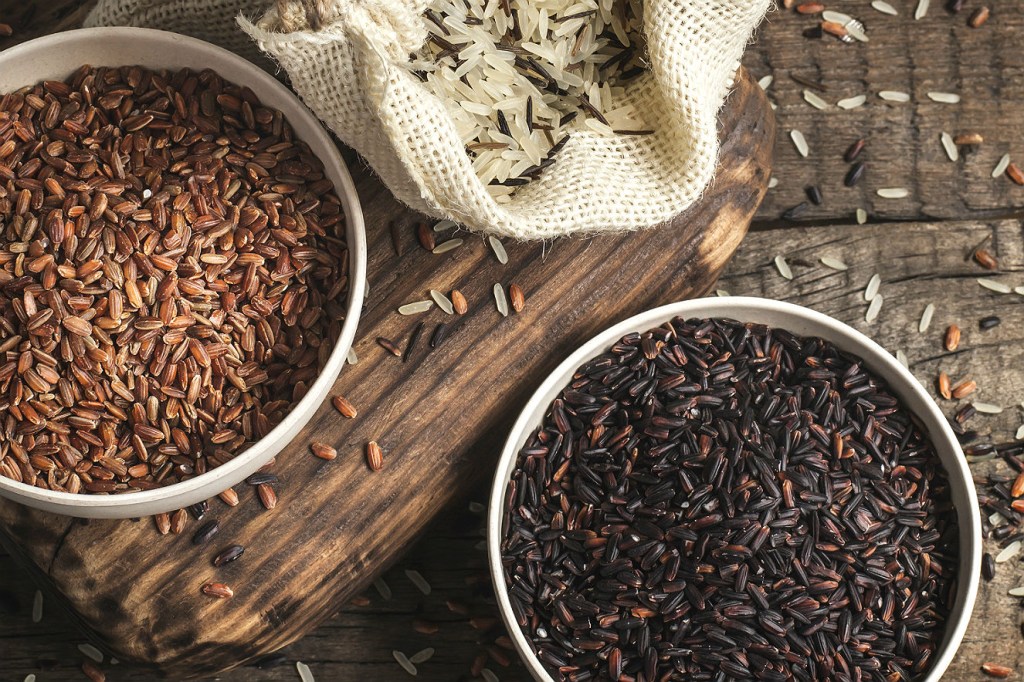 Arroz negro, arroz vermelho e arroz integral