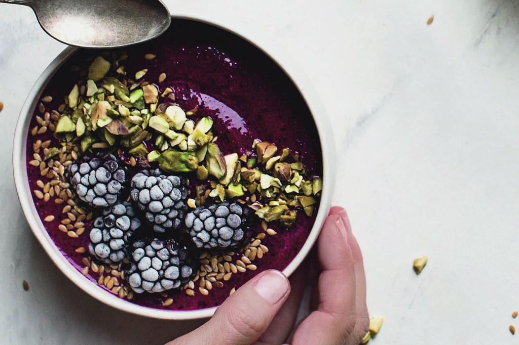 Smoothie roxo antes do treino espanta o cansaço