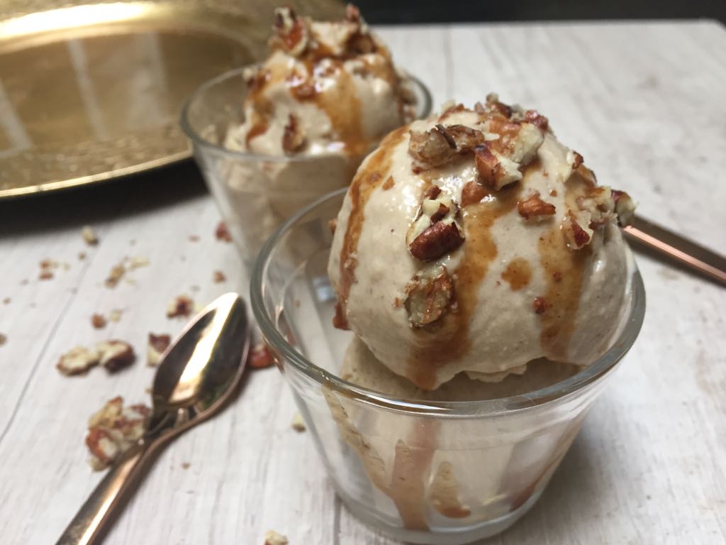 Nem parece fit: sorvete de banana e caramelo com flor de sal