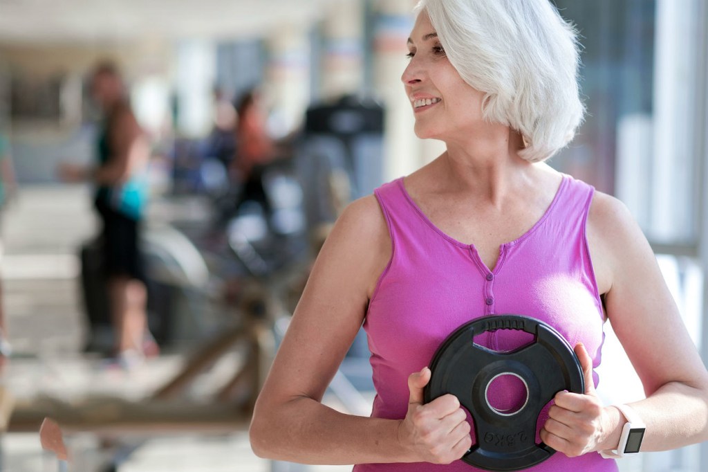 Afinal, exercício físico rejuvenesce ou envelhece a pele?