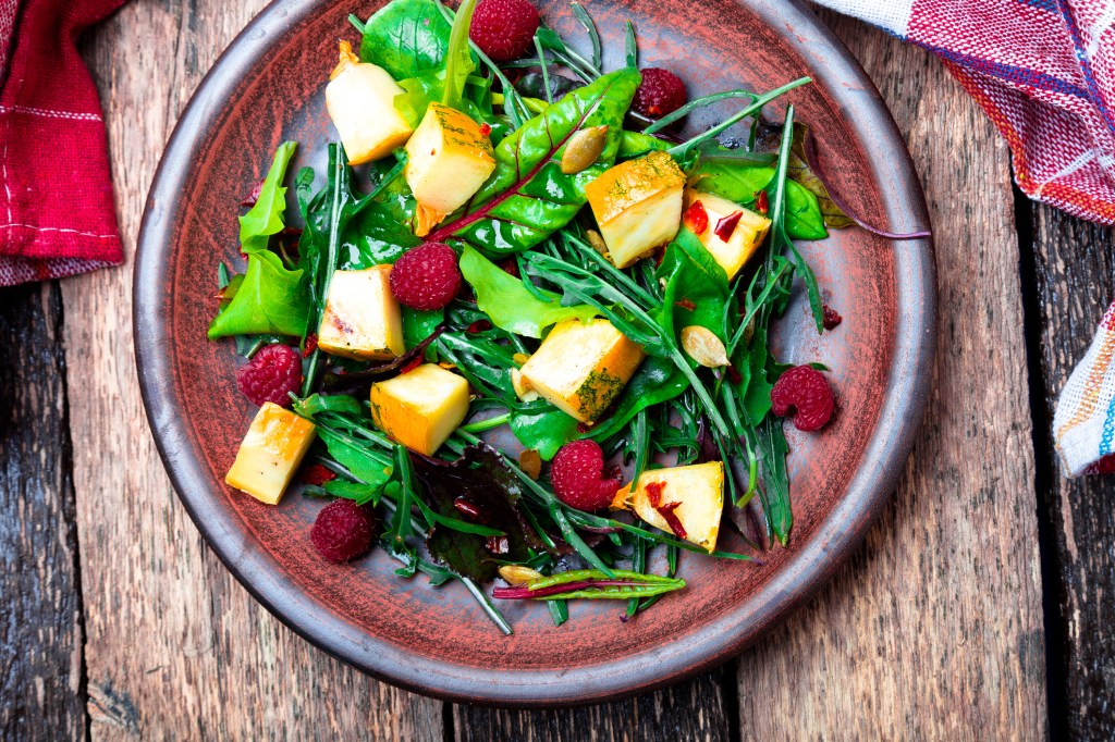 Estudo: comer frutas e verduras pode diminuir o risco de câncer de mama