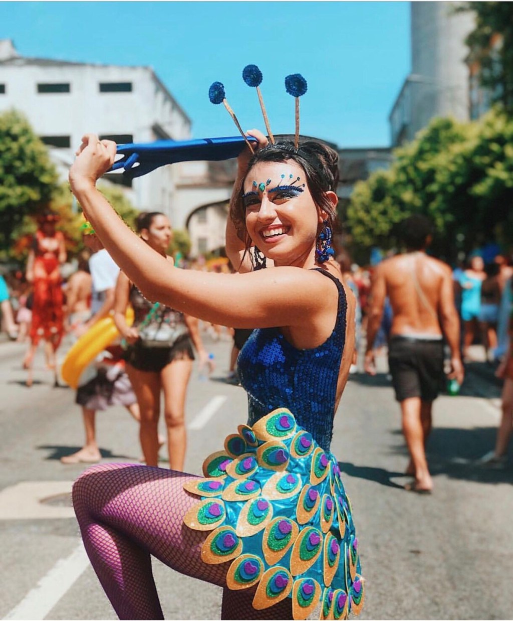 Carnaval: experts dizem o que comer antes e durante pra ter mais pique