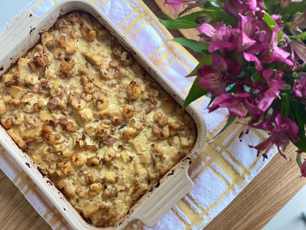 Receita fácil e rápida de torta de camarão e palmito in natura