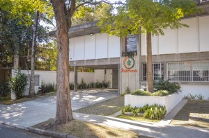 Fachada 1 Kurma Spa