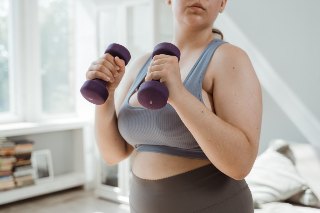 Ranking dos exercícios que queimam mais calorias (o #1 vai te surpreender)