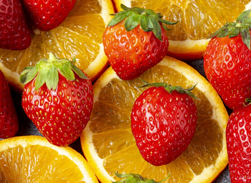 Frutas que hidratam: conheça outras opções além da melancia