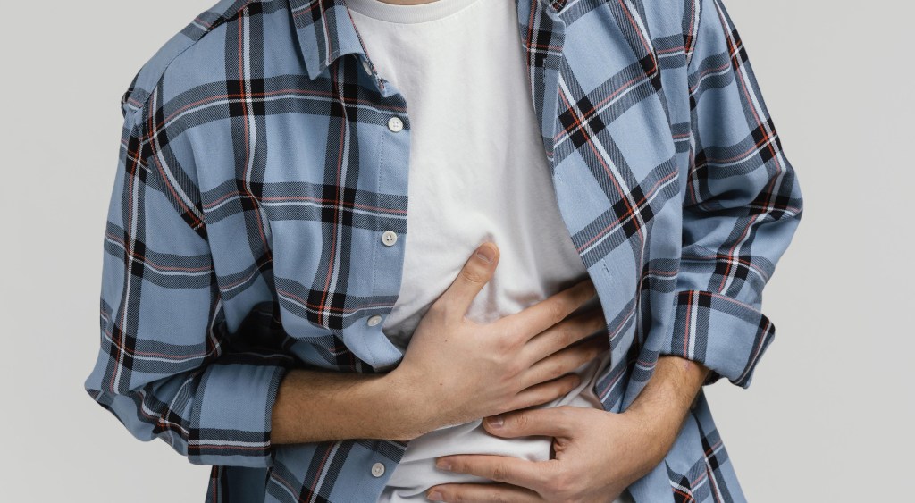 Excesso de carne e processados pode causar câncer de intestino