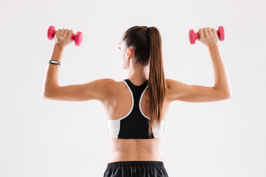 Veja como botar em prática o supertreino para braços