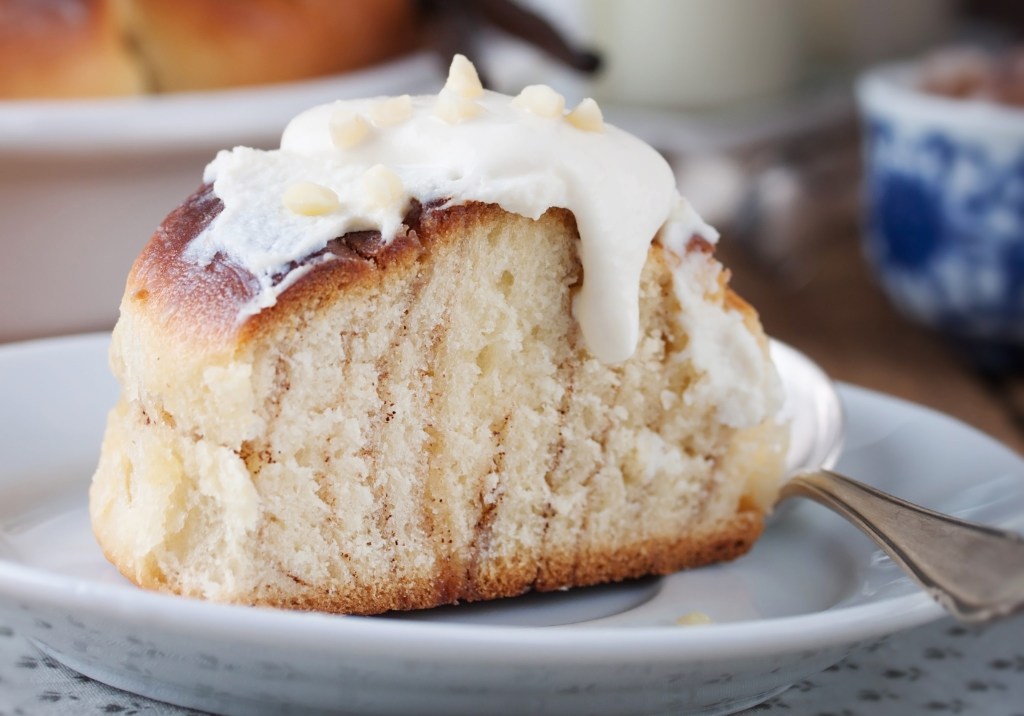 Receita rápida: bolo de água de coco zero açúcar para o seu dia a dia