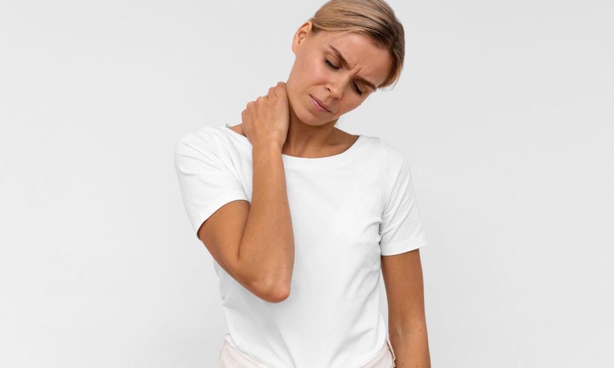 Relação entre dor de cabeça e dor cervical