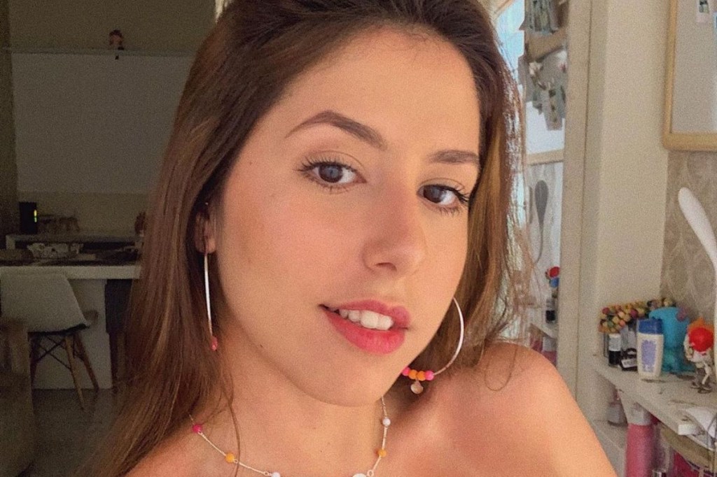 ‘Foi apenas uma colher’: jovem brasileira fica tetraplégica após consumir sopa enlatada