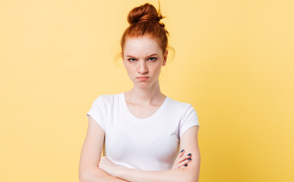 Como a alimentação influencia seu humor: dicas de uma nutricionista