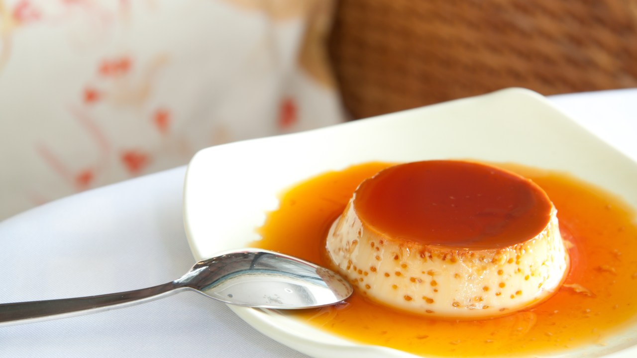 Aprenda a fazer a receita de pudim fit