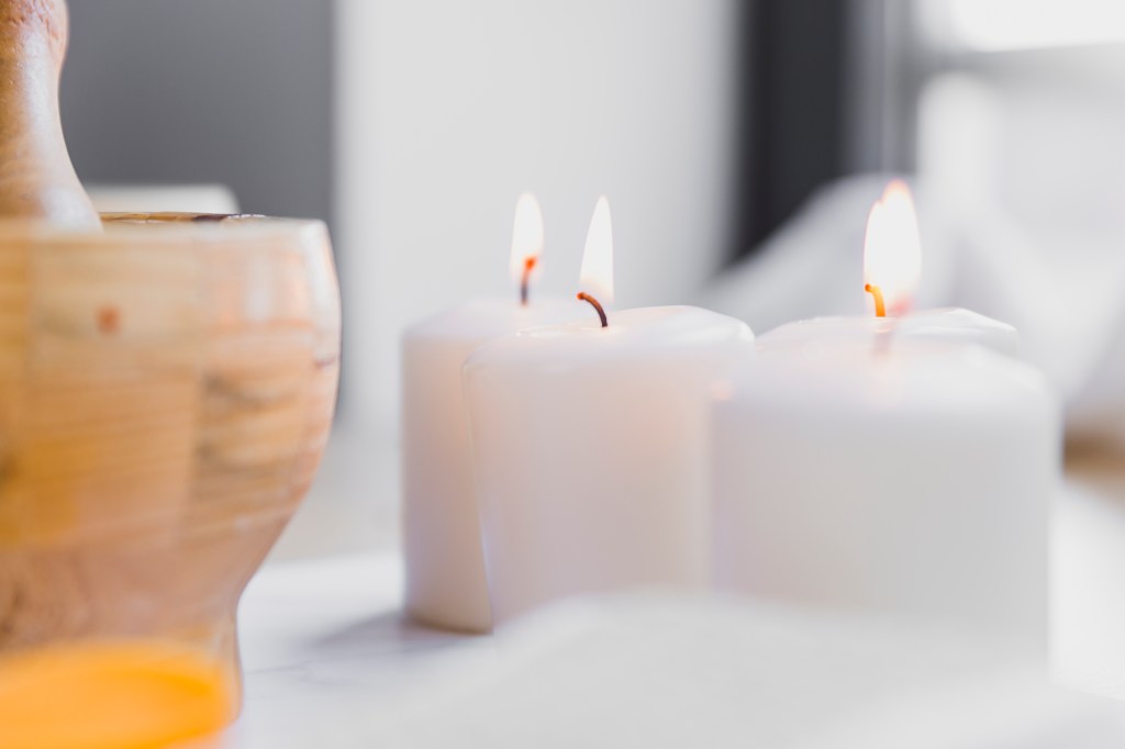 Aumente sua energia e foco: 6 velas aromáticas que você precisa conhecer