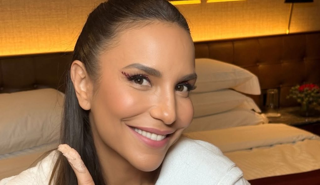 Confira o vídeo de Ivete Sangalo surfando