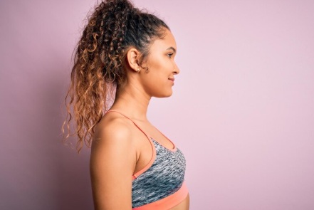 Cuidados ao prender o cabelo: evite quebra e danos ao couro cabeludo